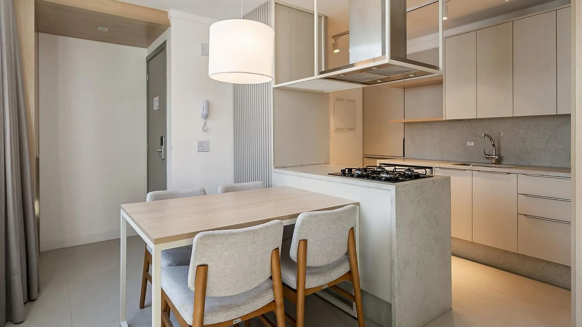 Xtay Soho Florianópolis Apartamento Brasil